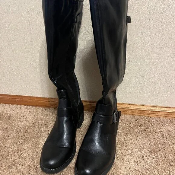Tall Black Boots with calf elastic & cute buckle! Size 11 - Picture 3 of 10